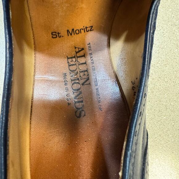 Allen Edmonds Men's 11 AA St. Moritz Navy Blue Tassel Wingtip Dress Shoe - Picture 5 of 6